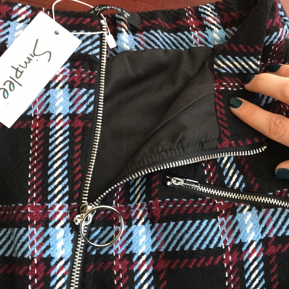 NWT Simplee Zip Skirt - Picture 4 of 8